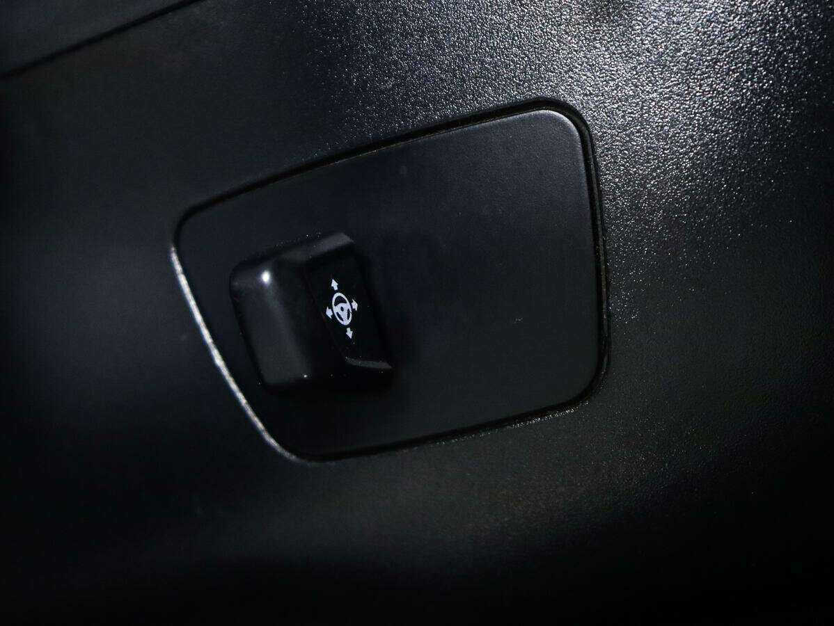 BMW 7 серии с пробегом — 2013 год. Фото: #19