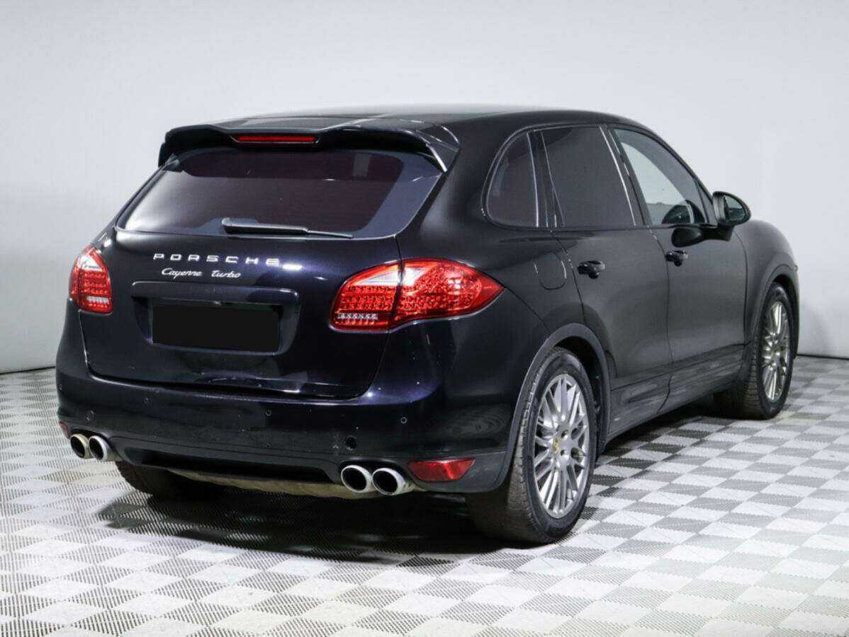 Porsche Cayenne с пробегом — 2010 год. Фото: #4