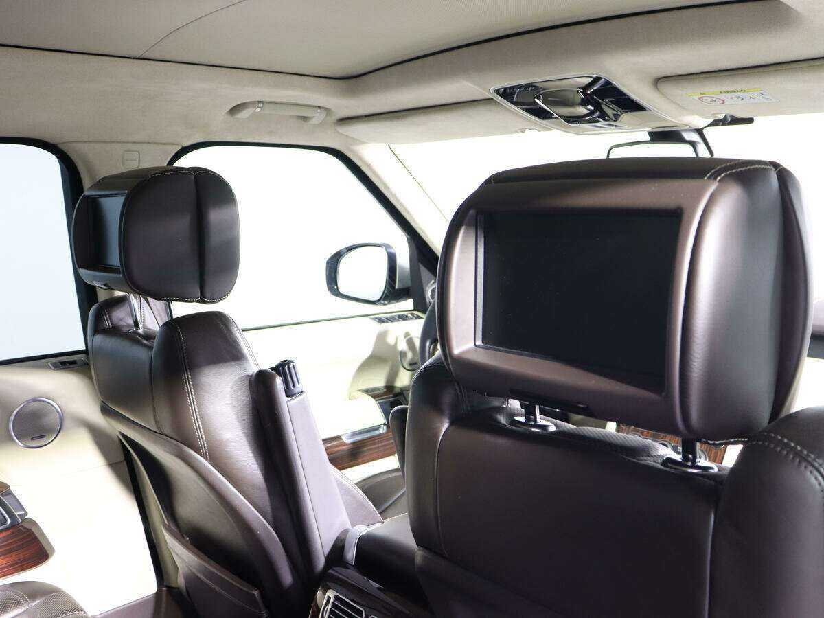 Land Rover Range Rover с пробегом — 2012 год. Фото: #16