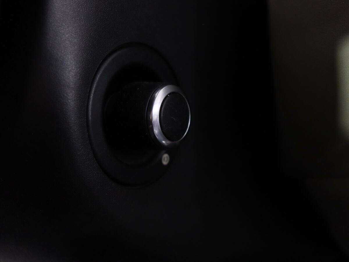 Land Rover Range Rover с пробегом — 2012 год. Фото: #25