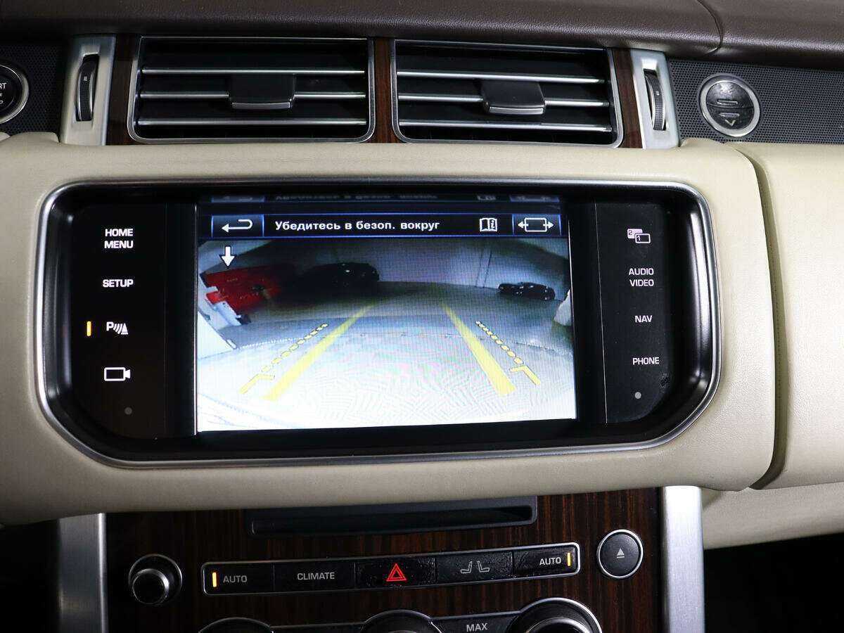 Land Rover Range Rover с пробегом — 2012 год. Фото: #31