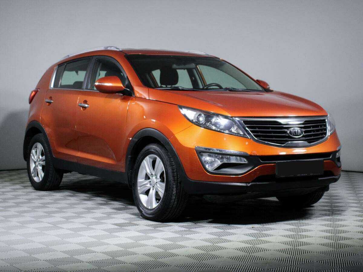 Kia Sportage с пробегом — 2011 год. Фото: #2
