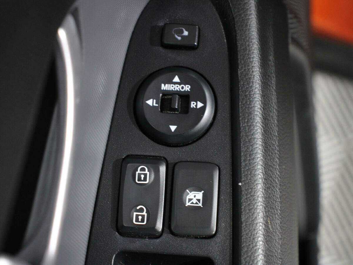 Kia Sportage с пробегом — 2011 год. Фото: #11