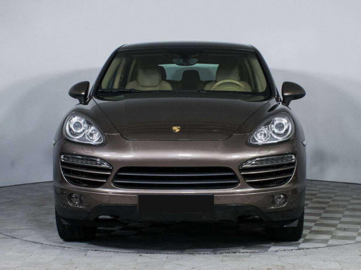 Porsche Cayenne с пробегом — 2013 год. Фото: #1
