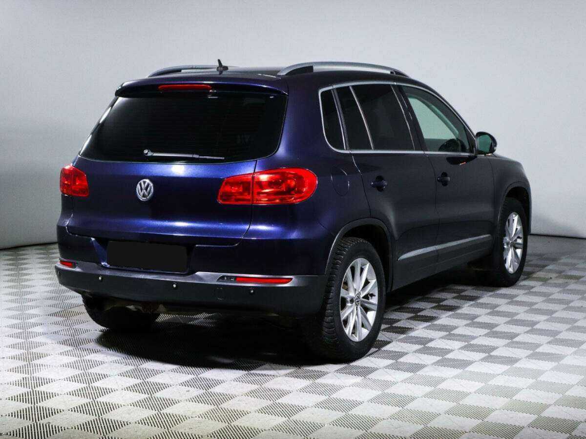 Volkswagen Tiguan с пробегом — 2011 год. Фото: #3