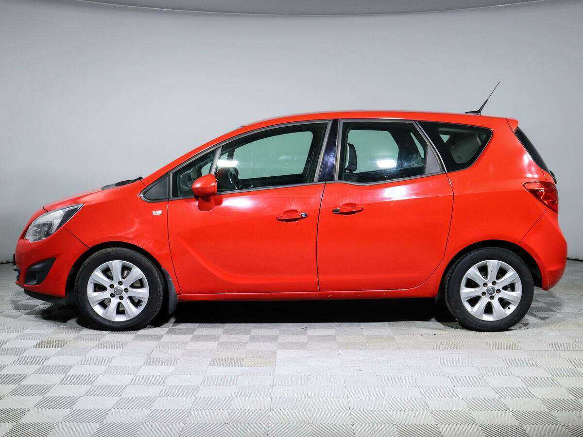 Opel Meriva с пробегом — 2012 год. Фото: #6