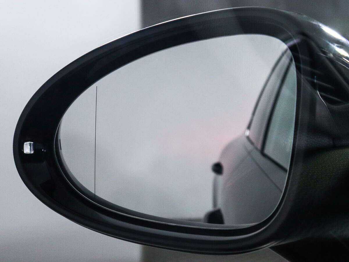 Porsche Macan с пробегом — 2014 год. Фото: #14