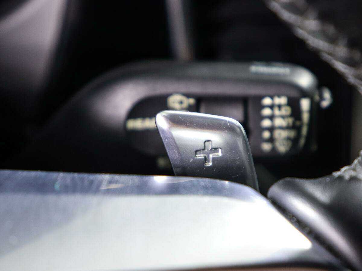 Porsche Macan с пробегом — 2014 год. Фото: #16