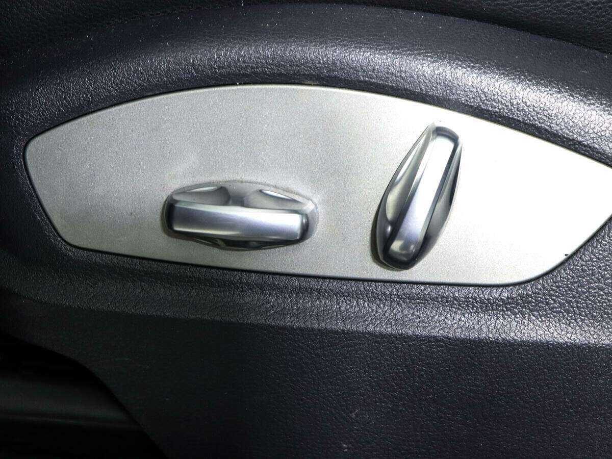 Porsche Macan с пробегом — 2014 год. Фото: #17