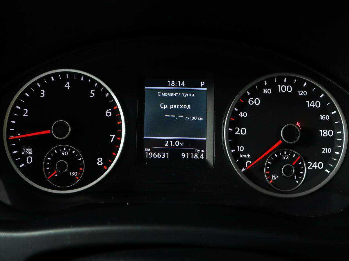 Volkswagen Tiguan с пробегом — 2012 год. Фото: #7