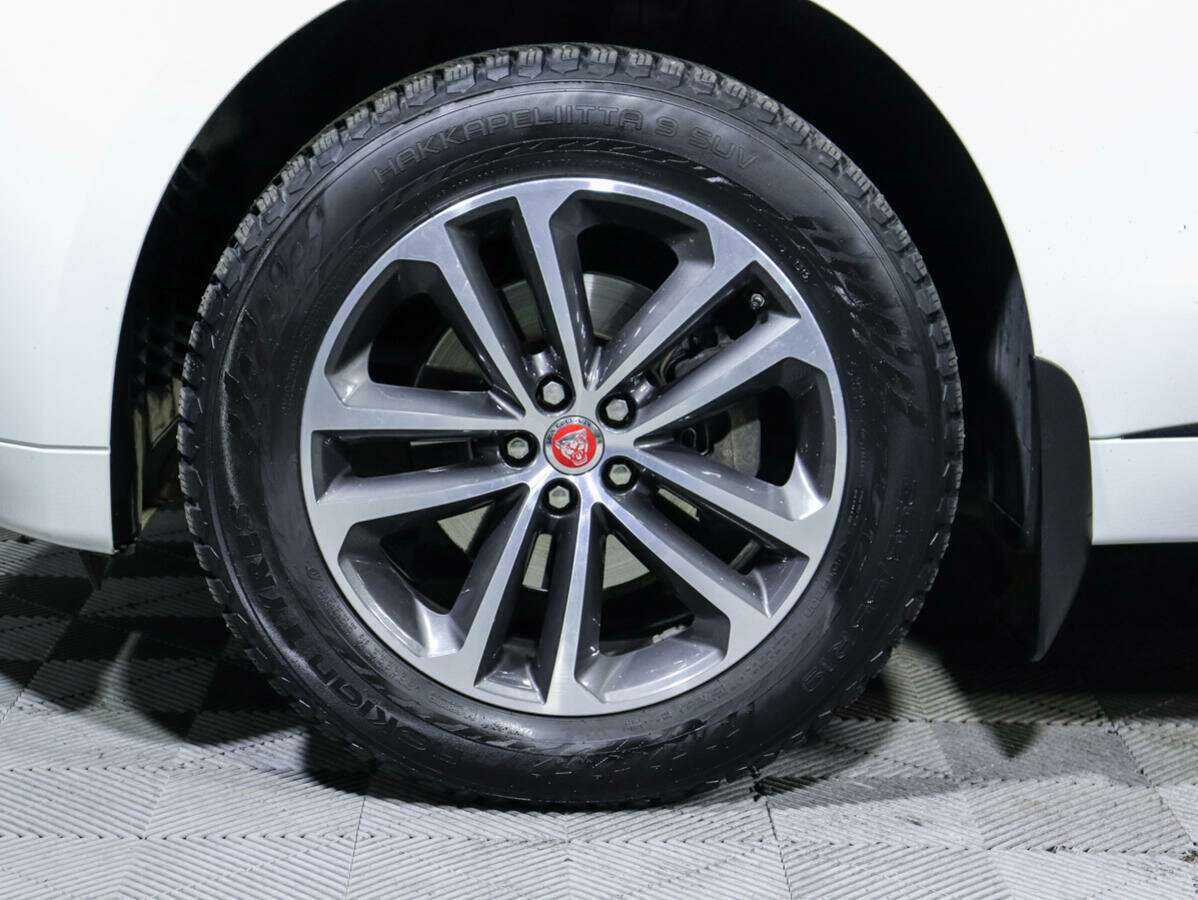 Jaguar F-Pace с пробегом — 2018 год. Фото: #14