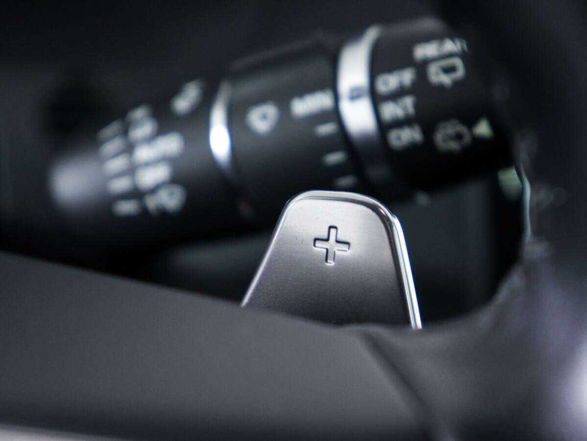 Jaguar F-Pace с пробегом — 2018 год. Фото: #19