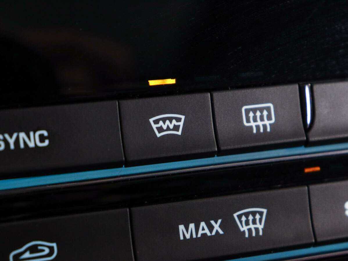 Jaguar F-Pace с пробегом — 2018 год. Фото: #23