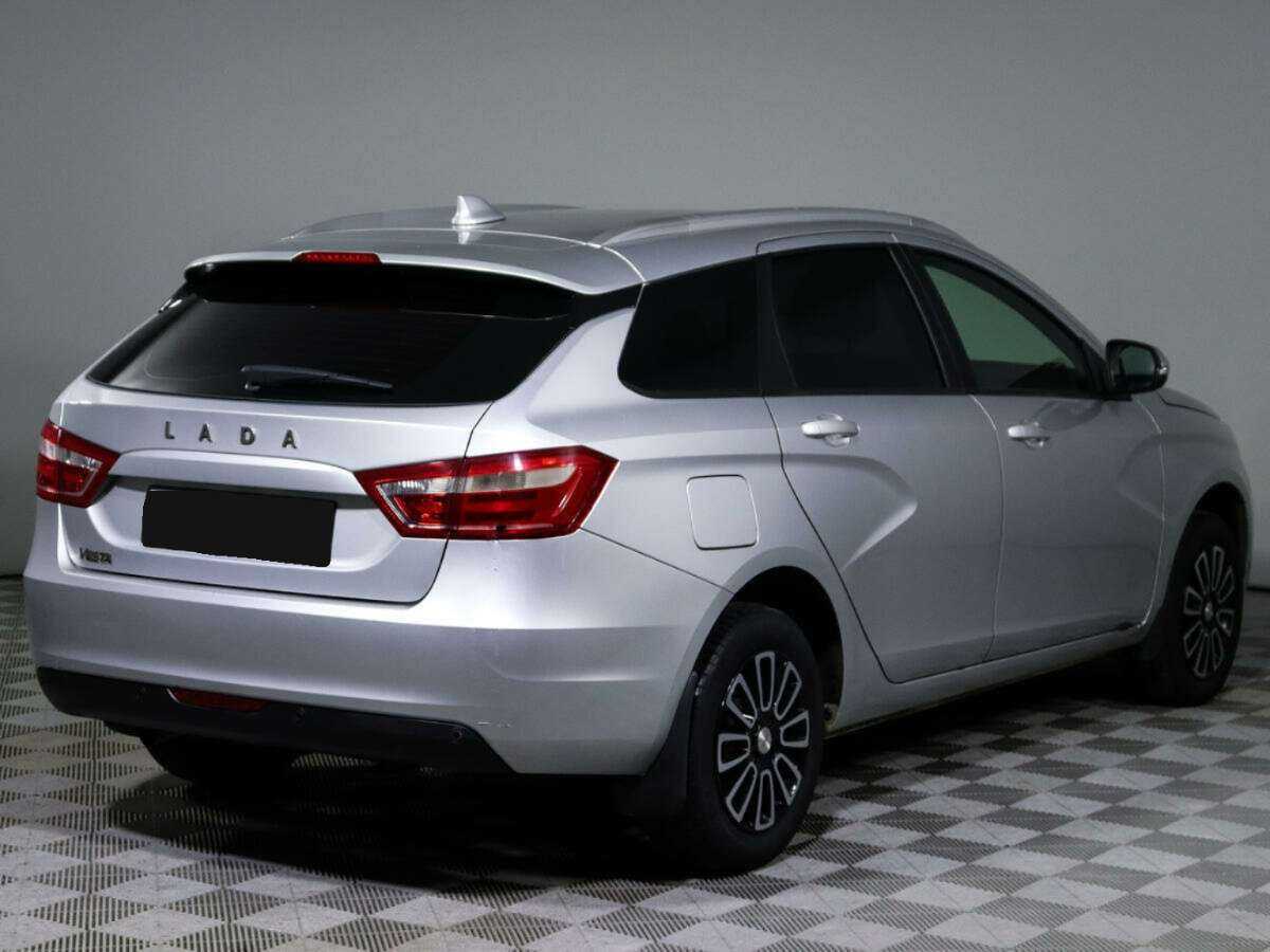 Lada (ВАЗ) Vesta с пробегом — 2019 год. Фото: #3