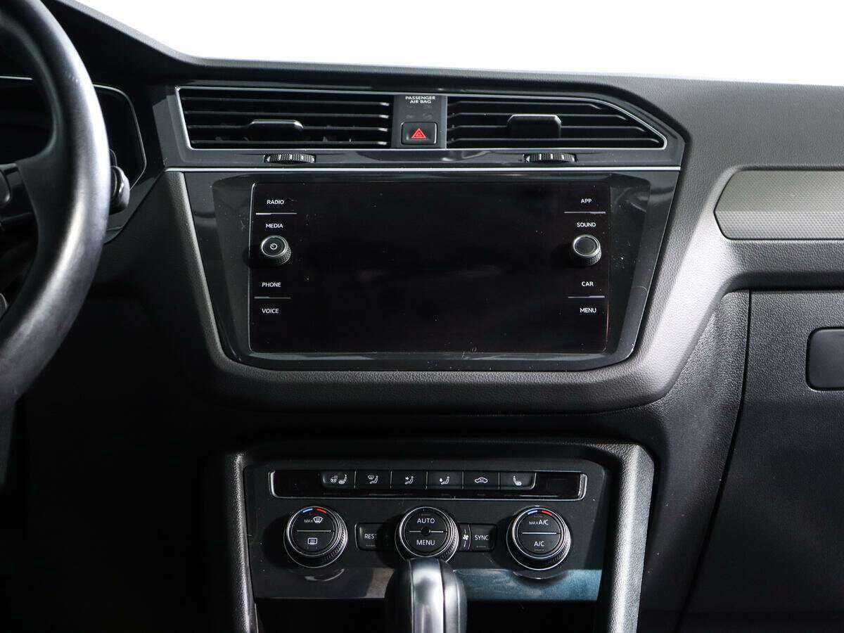 Volkswagen Tiguan с пробегом — 2020 год. Фото: #10