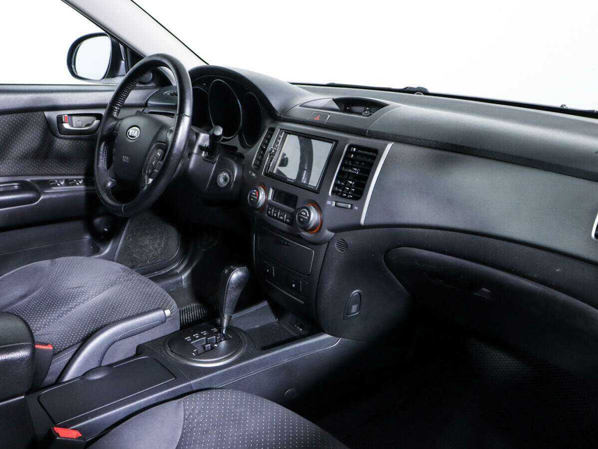 Kia Magentis с пробегом — 2010 год. Фото: #5