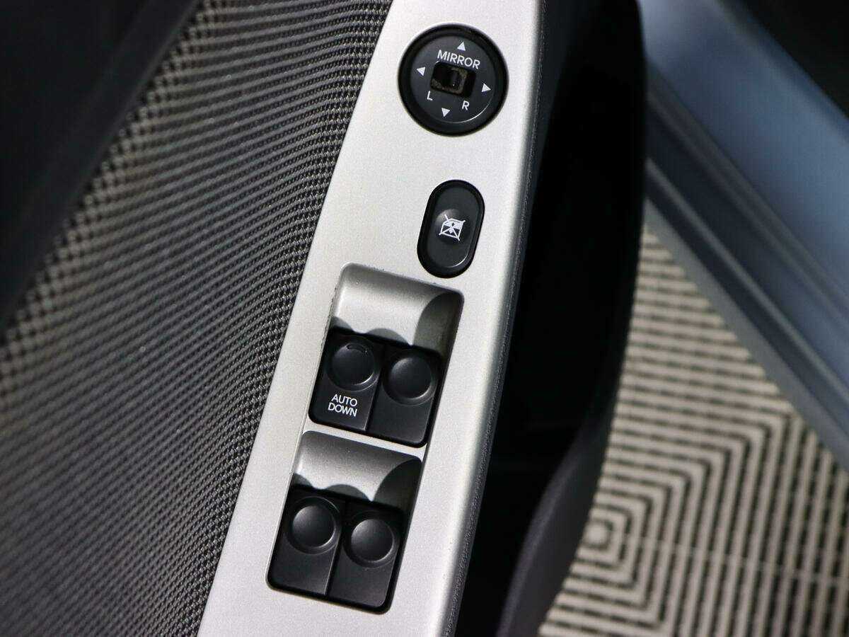 Hyundai Solaris с пробегом — 2011 год. Фото: #14