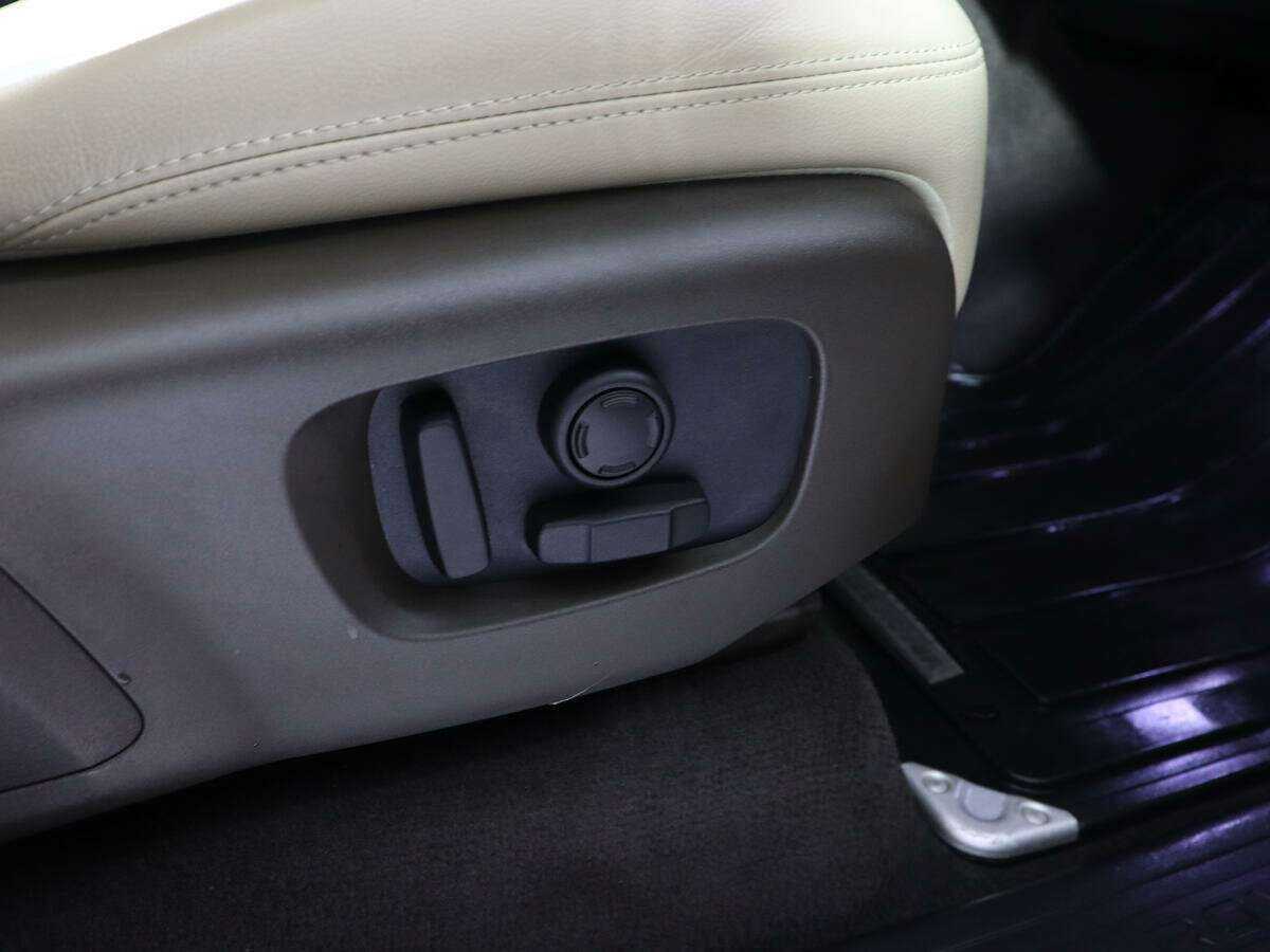 Land Rover Range Rover Sport с пробегом — 2018 год. Фото: #15