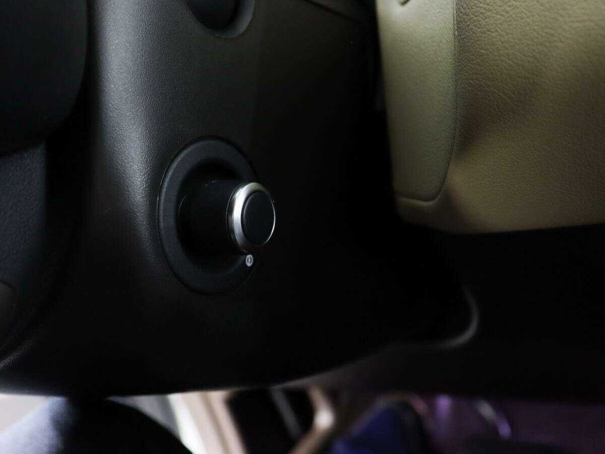 Land Rover Range Rover Sport с пробегом — 2018 год. Фото: #19