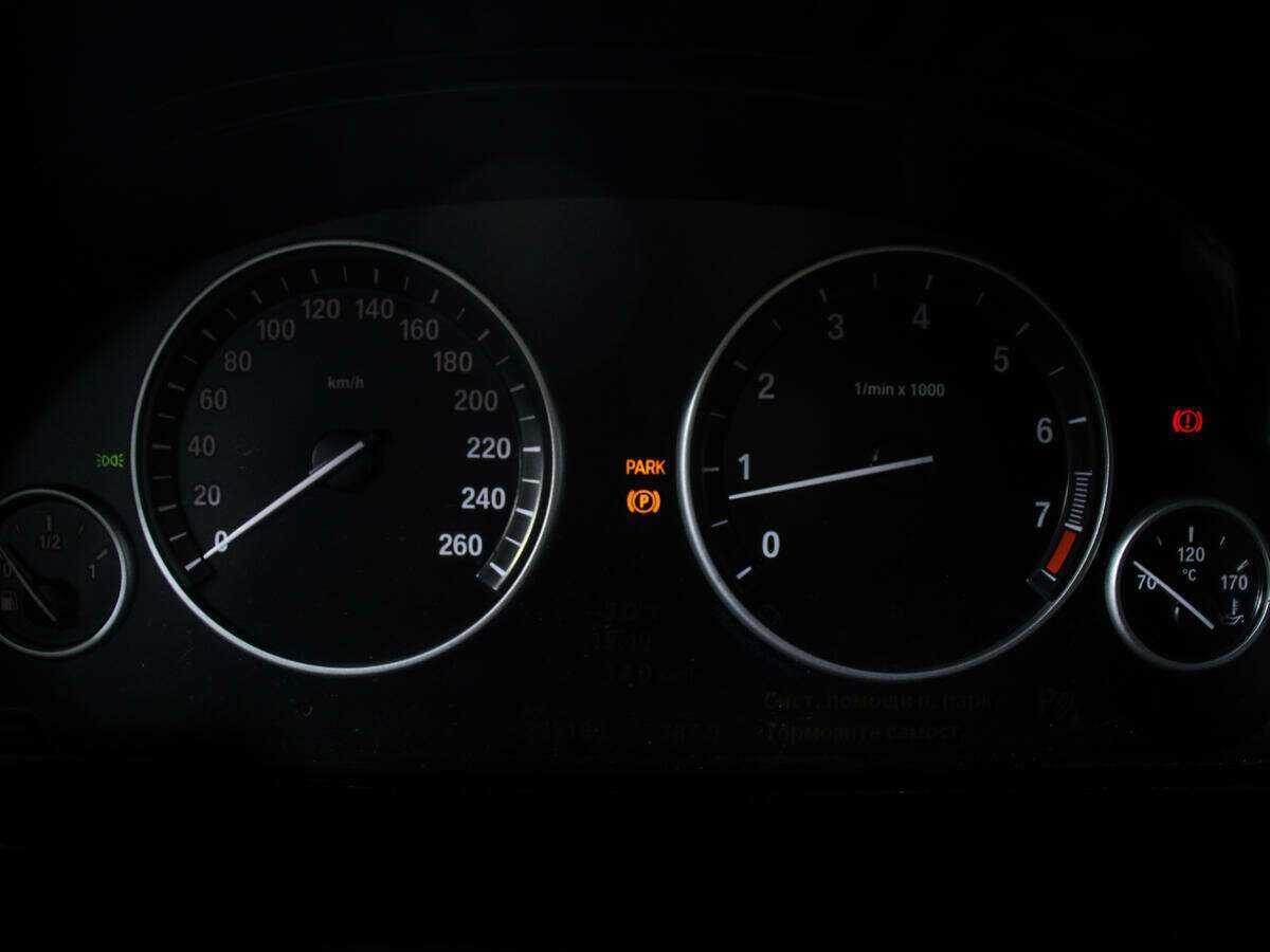 BMW 5 серии с пробегом — 2013 год. Фото: #5