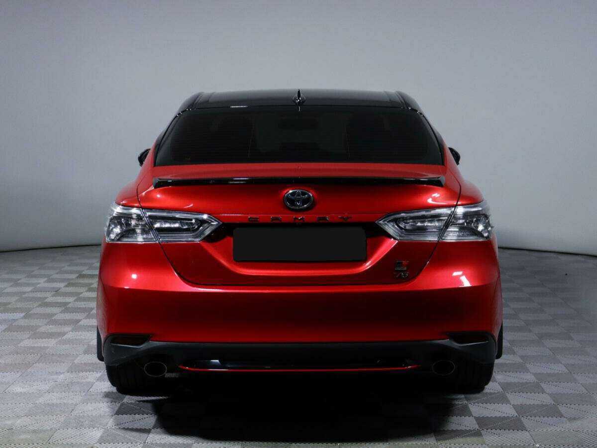 Toyota Camry с пробегом — 2021 год. Фото: #5