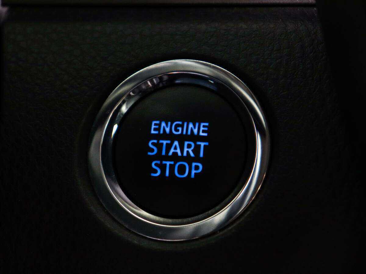 Toyota Camry с пробегом — 2020 год. Фото: #16