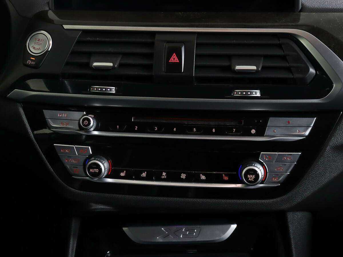 BMW X3 с пробегом — 2018 год. Фото: #11