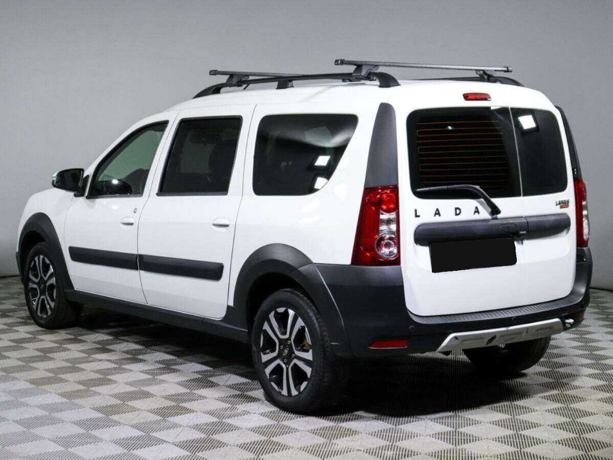 Lada (ВАЗ) Largus с пробегом — 2021 год. Фото: #4