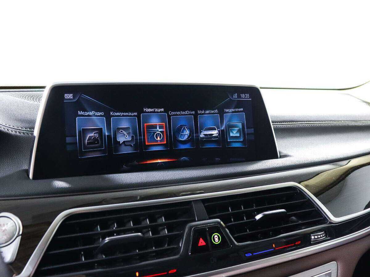 BMW 7 серии с пробегом — 2016 год. Фото: #13