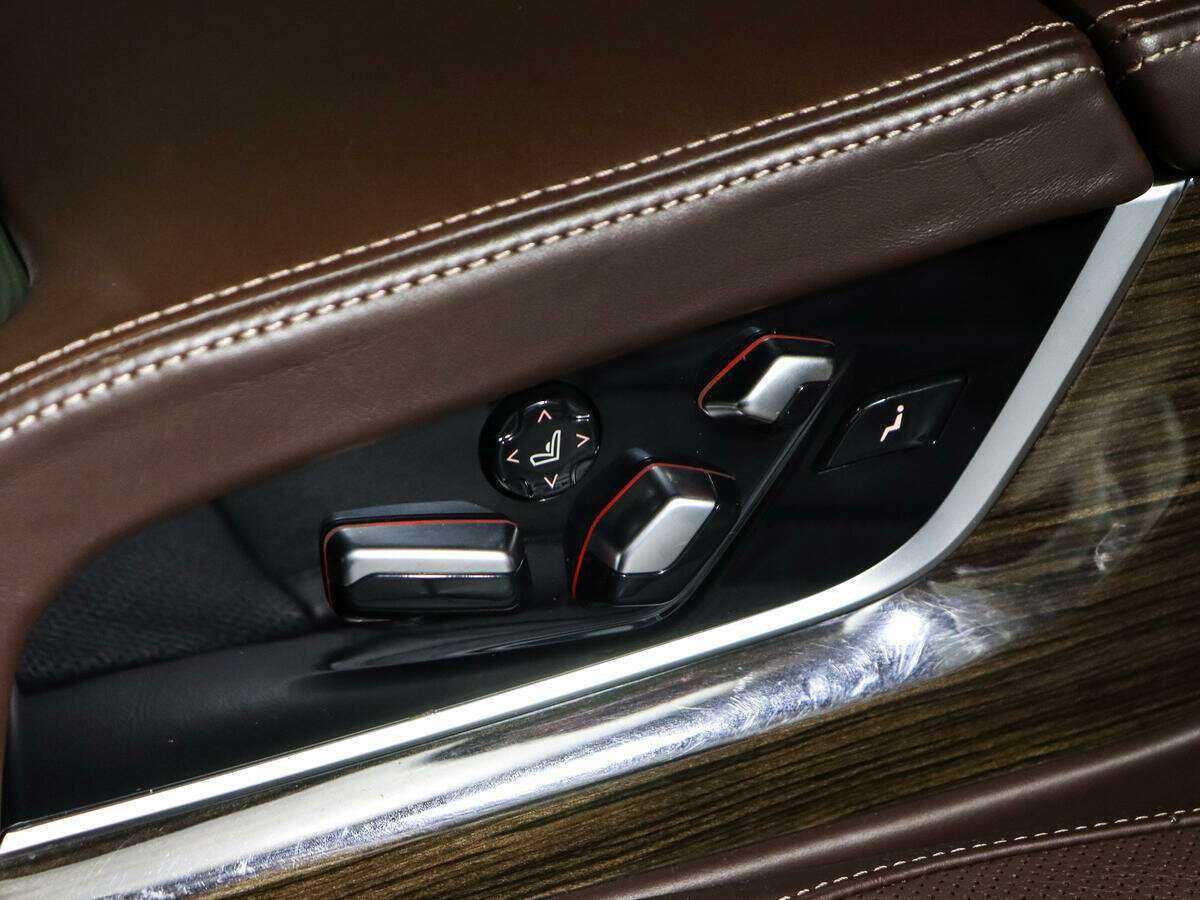 BMW 7 серии с пробегом — 2016 год. Фото: #20