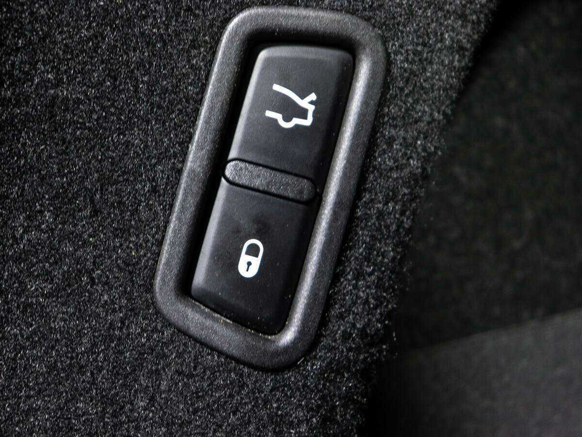 Maserati Levante с пробегом — 2016 год. Фото: #14