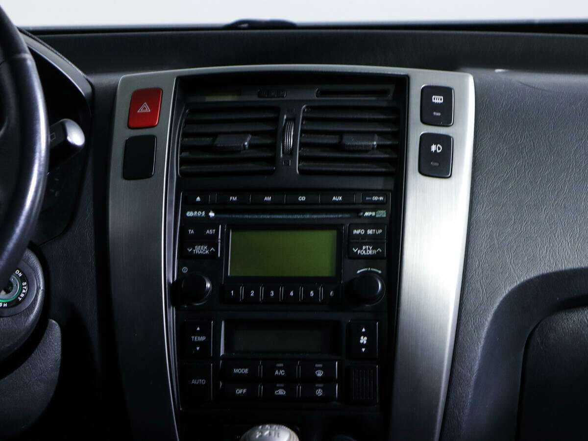 Hyundai Tucson с пробегом — 2008 год. Фото: #9