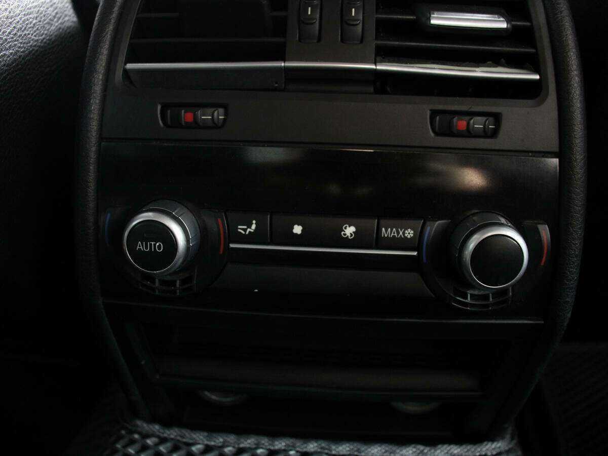 BMW 7 серии с пробегом — 2009 год. Фото: #15