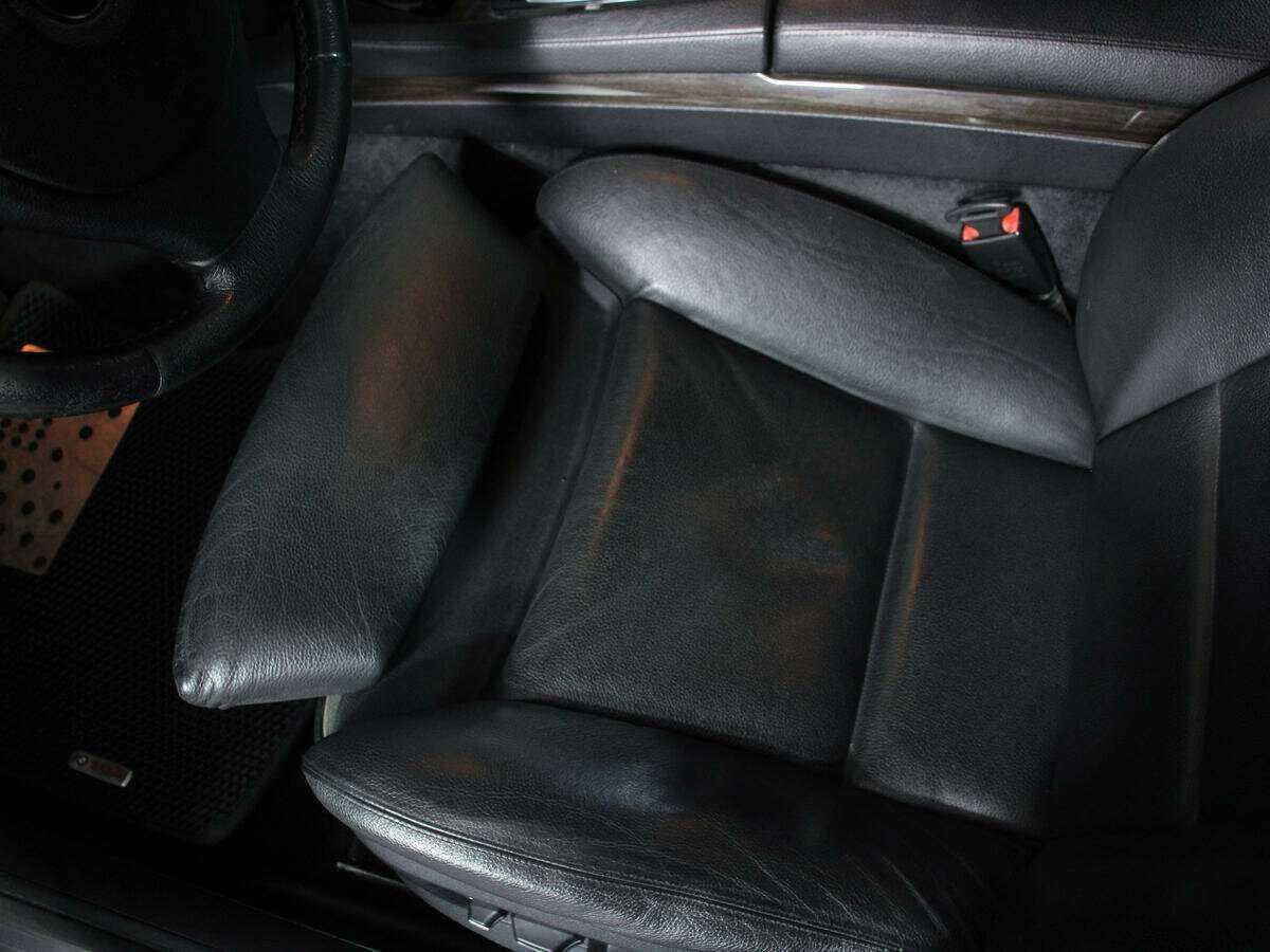 BMW 7 серии с пробегом — 2009 год. Фото: #20