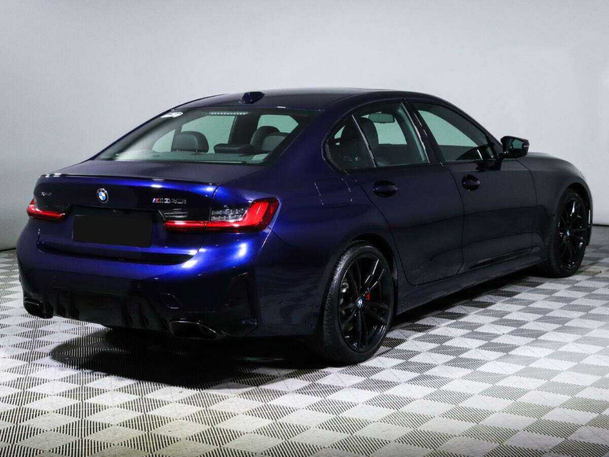 BMW 3 серии с пробегом — 2022 год. Фото: #1