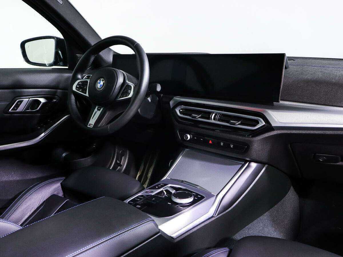 BMW 3 серии с пробегом — 2022 год. Фото: #3