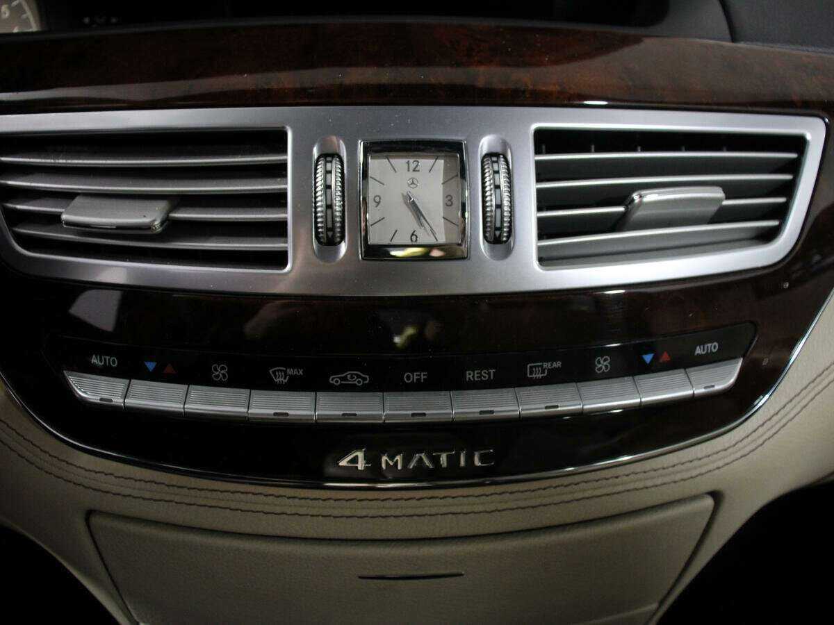 Mercedes-Benz S-Класс с пробегом — 2011 год. Фото: #28