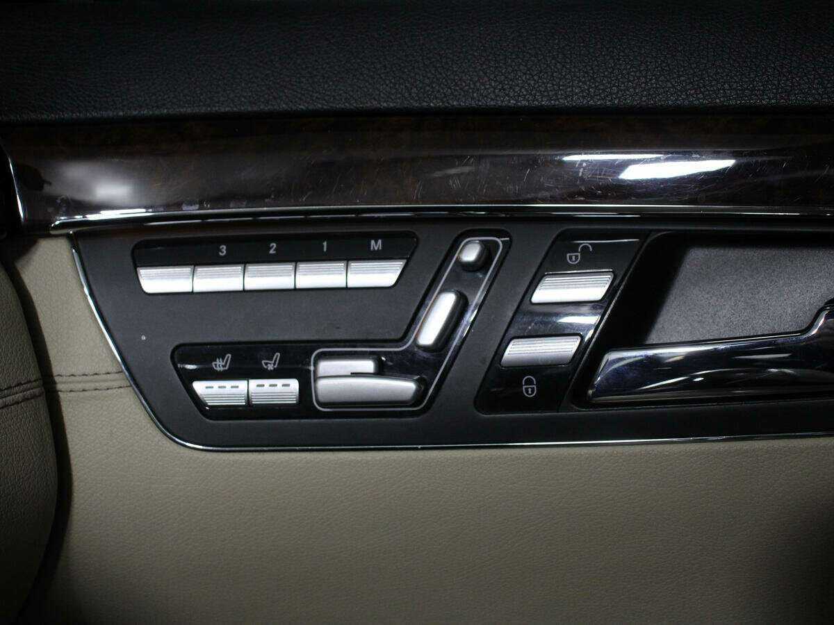 Mercedes-Benz S-Класс с пробегом — 2011 год. Фото: #29