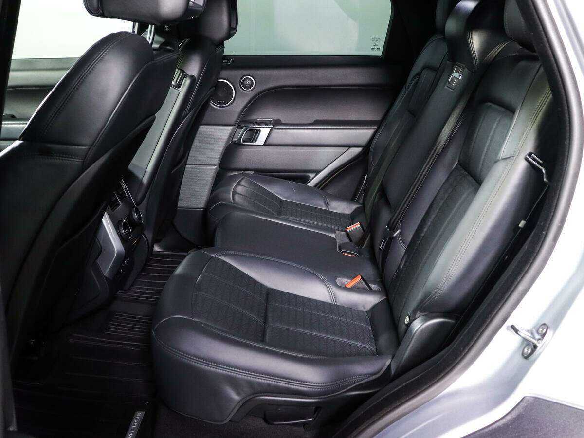 Land Rover Range Rover Sport с пробегом — 2019 год. Фото: #7