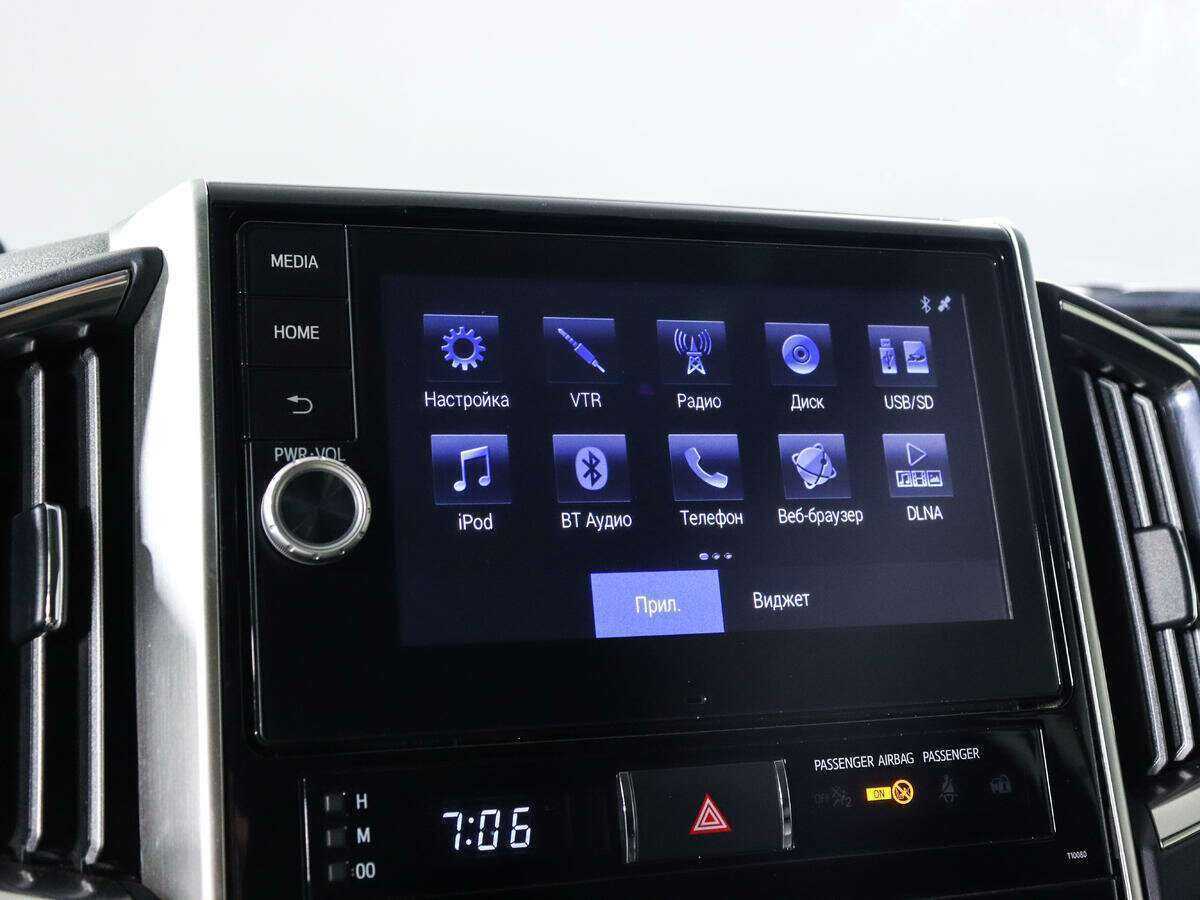 Toyota Land Cruiser с пробегом — 2017 год. Фото: #13