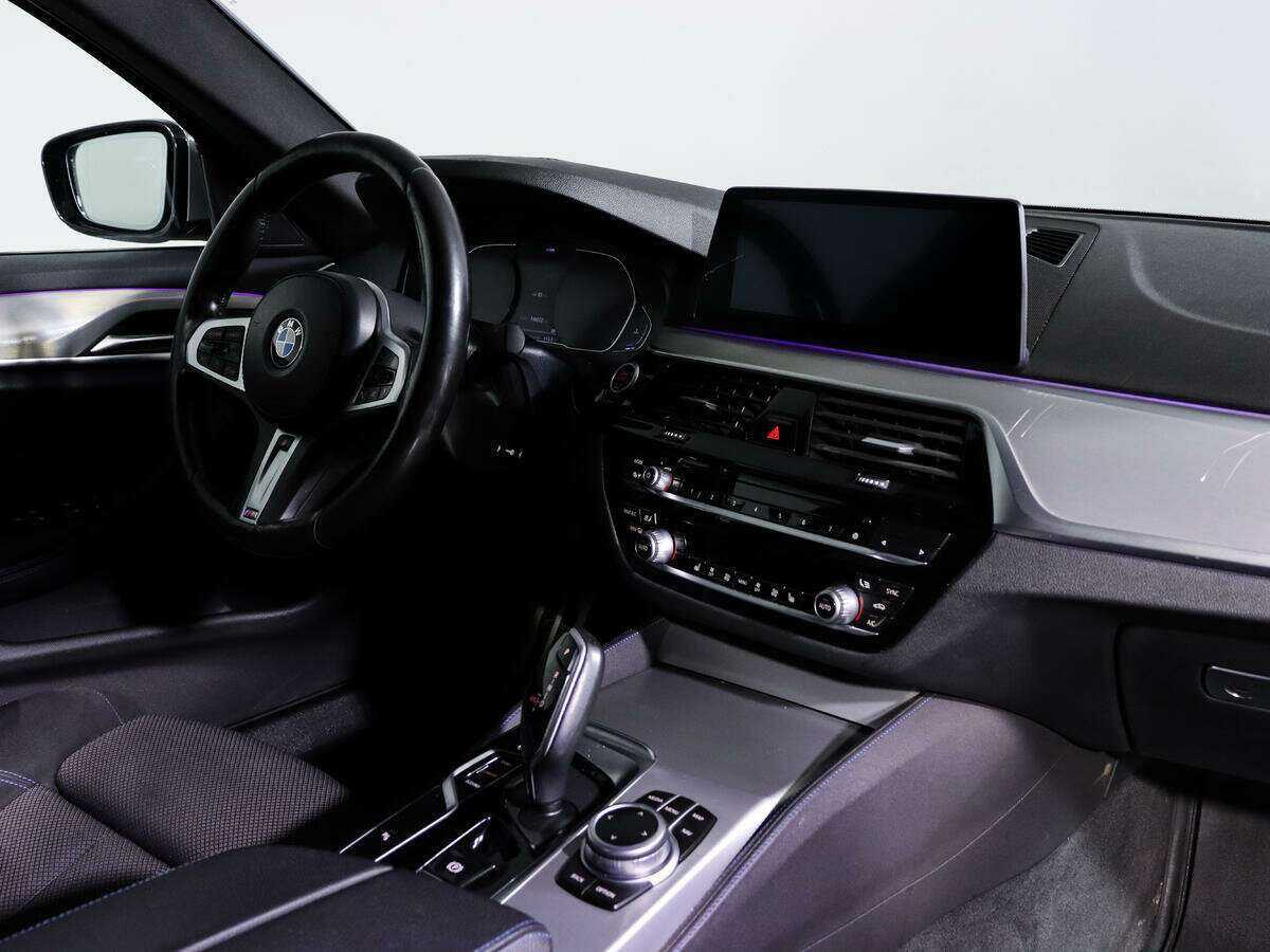 BMW 5 серии с пробегом — 2020 год. Фото: #7