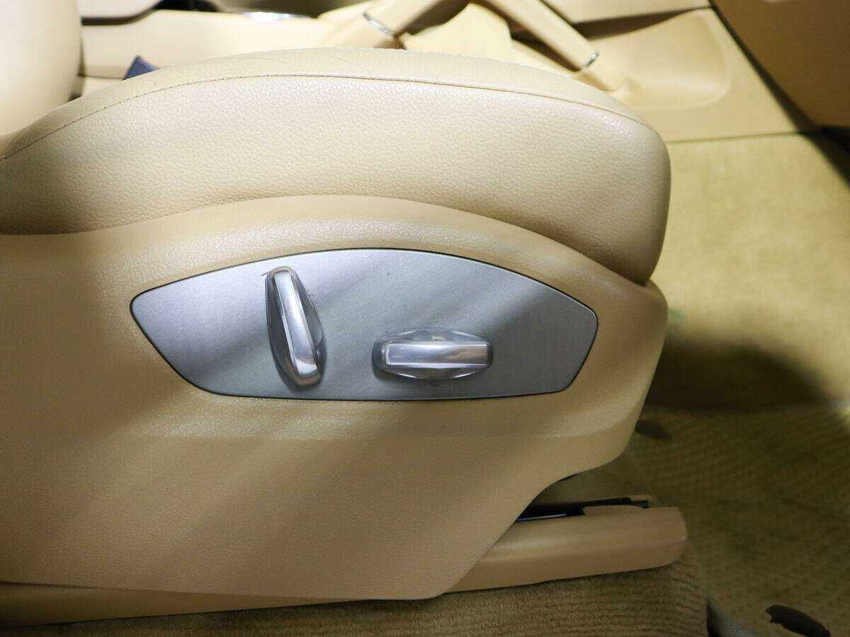 Porsche Cayenne с пробегом — 2014 год. Фото: #13