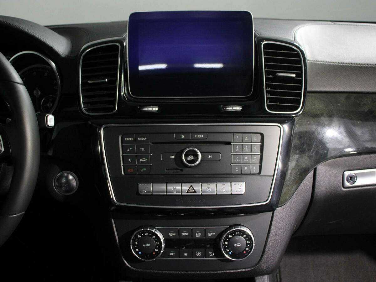 Mercedes-Benz GLS с пробегом — 2018 год. Фото: #12