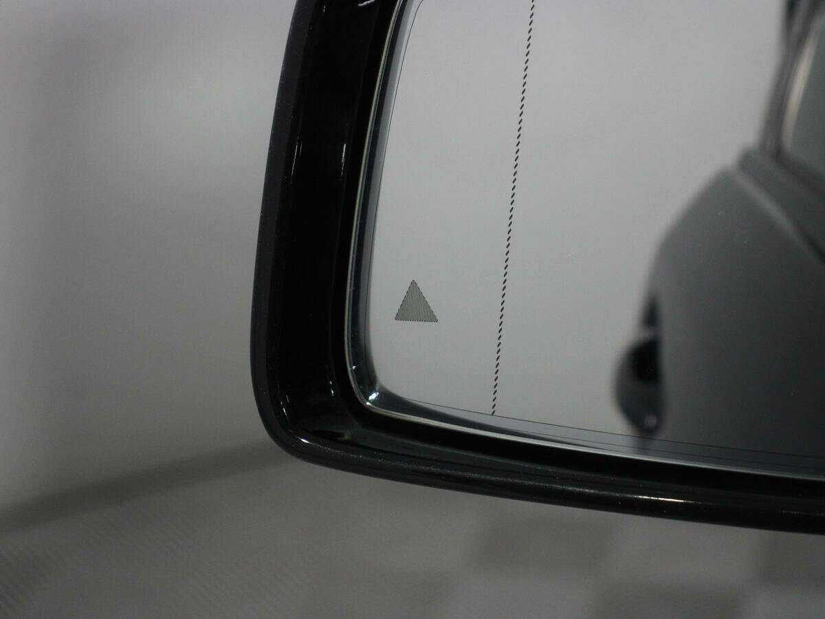 Mercedes-Benz M-Класс с пробегом — 2011 год. Фото: #15