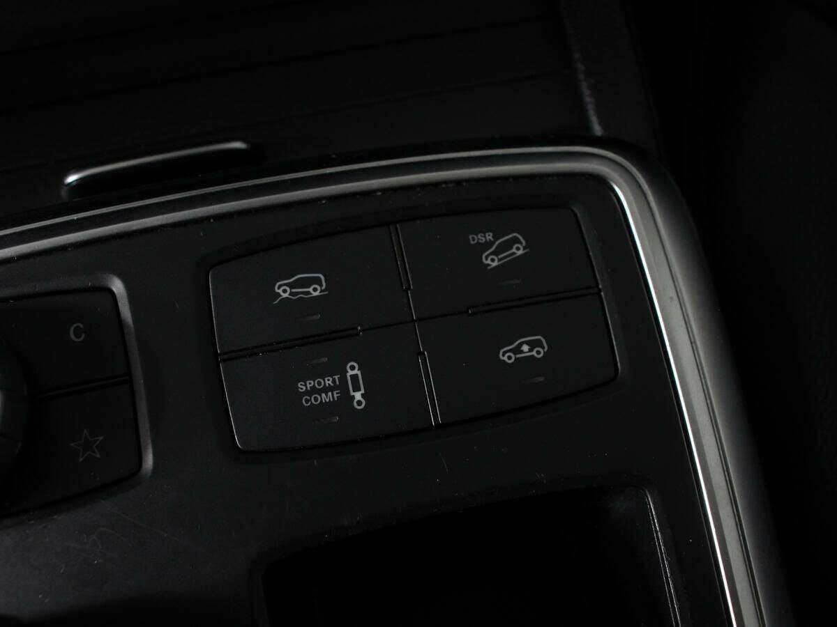 Mercedes-Benz M-Класс с пробегом — 2011 год. Фото: #21