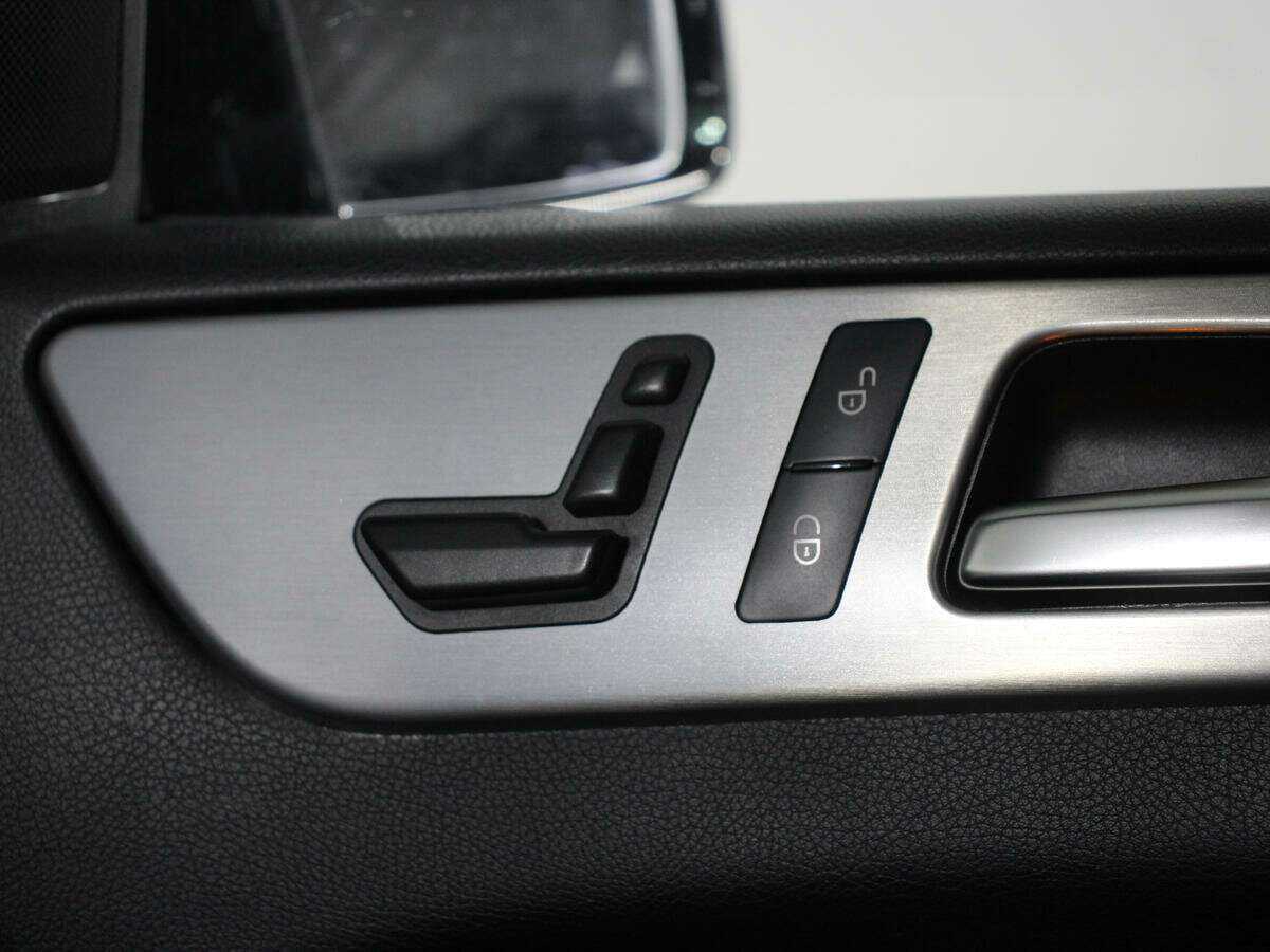 Mercedes-Benz M-Класс с пробегом — 2011 год. Фото: #25