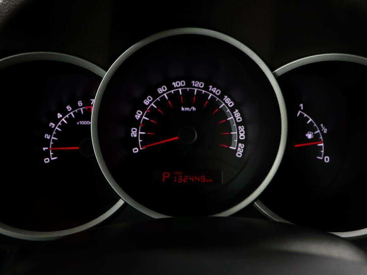 Kia Venga с пробегом — 2012 год. Фото: #9