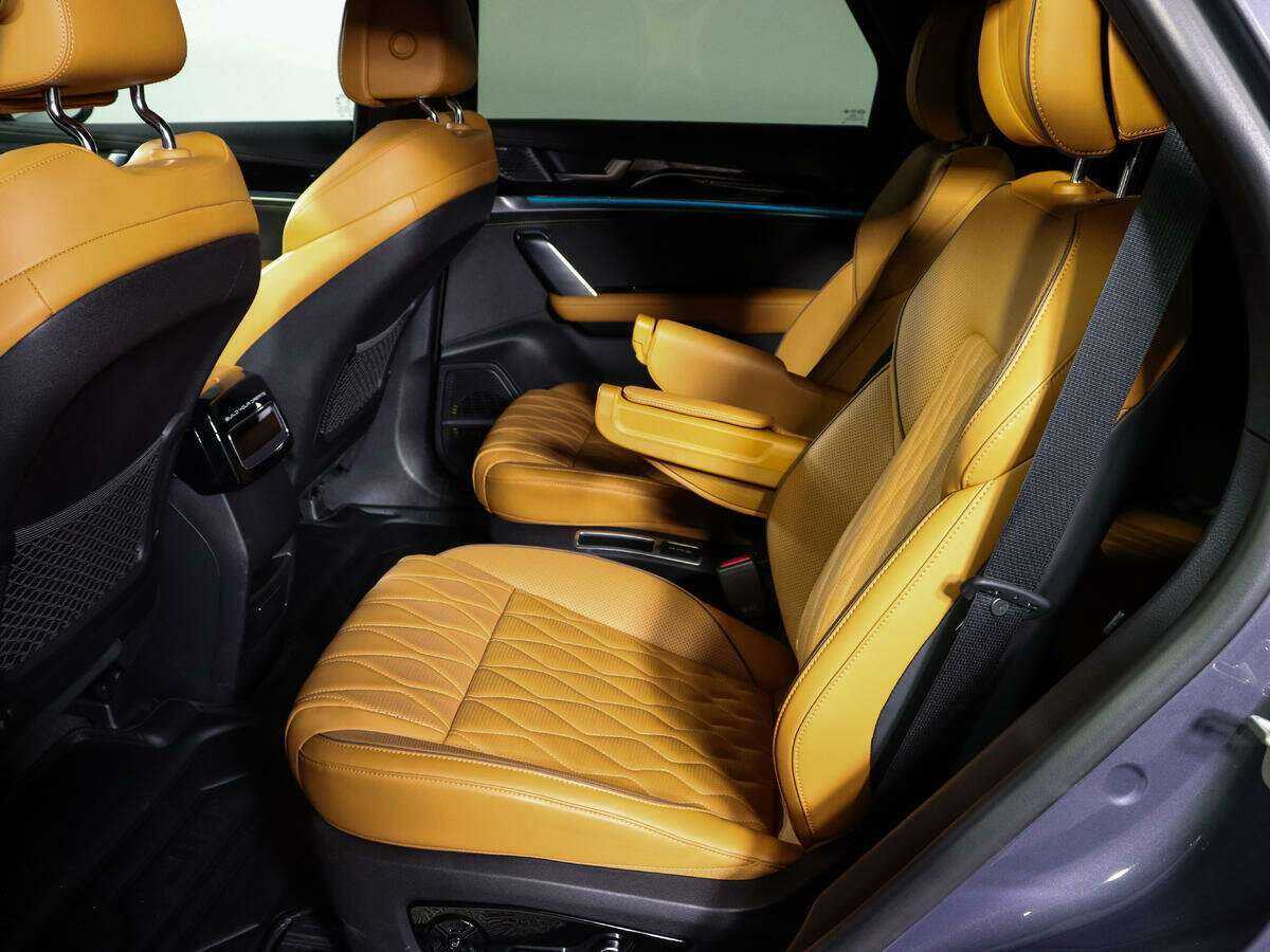 BYD Tang с пробегом — 2022 год. Фото: #8