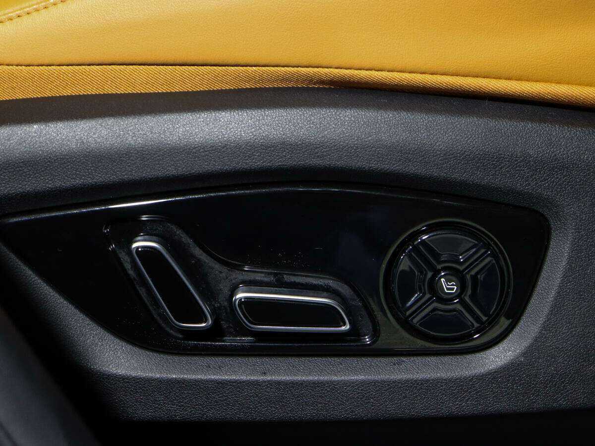 BYD Tang с пробегом — 2022 год. Фото: #15