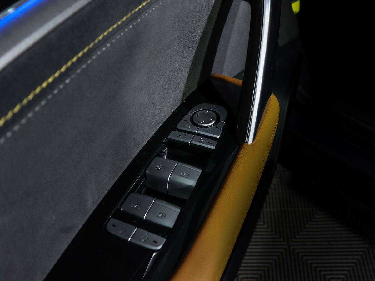 BYD Tang с пробегом — 2022 год. Фото: #21